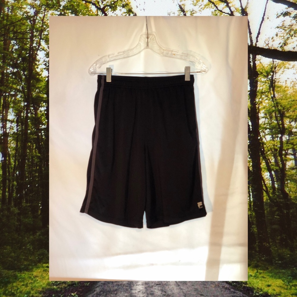🛍Men’s Fila’s Sport Shorts🎊